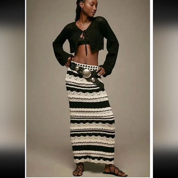 Anthropologie Dresses & Skirts - Anthropologie Black and White Maxi Pencil Skirt with Ruffles